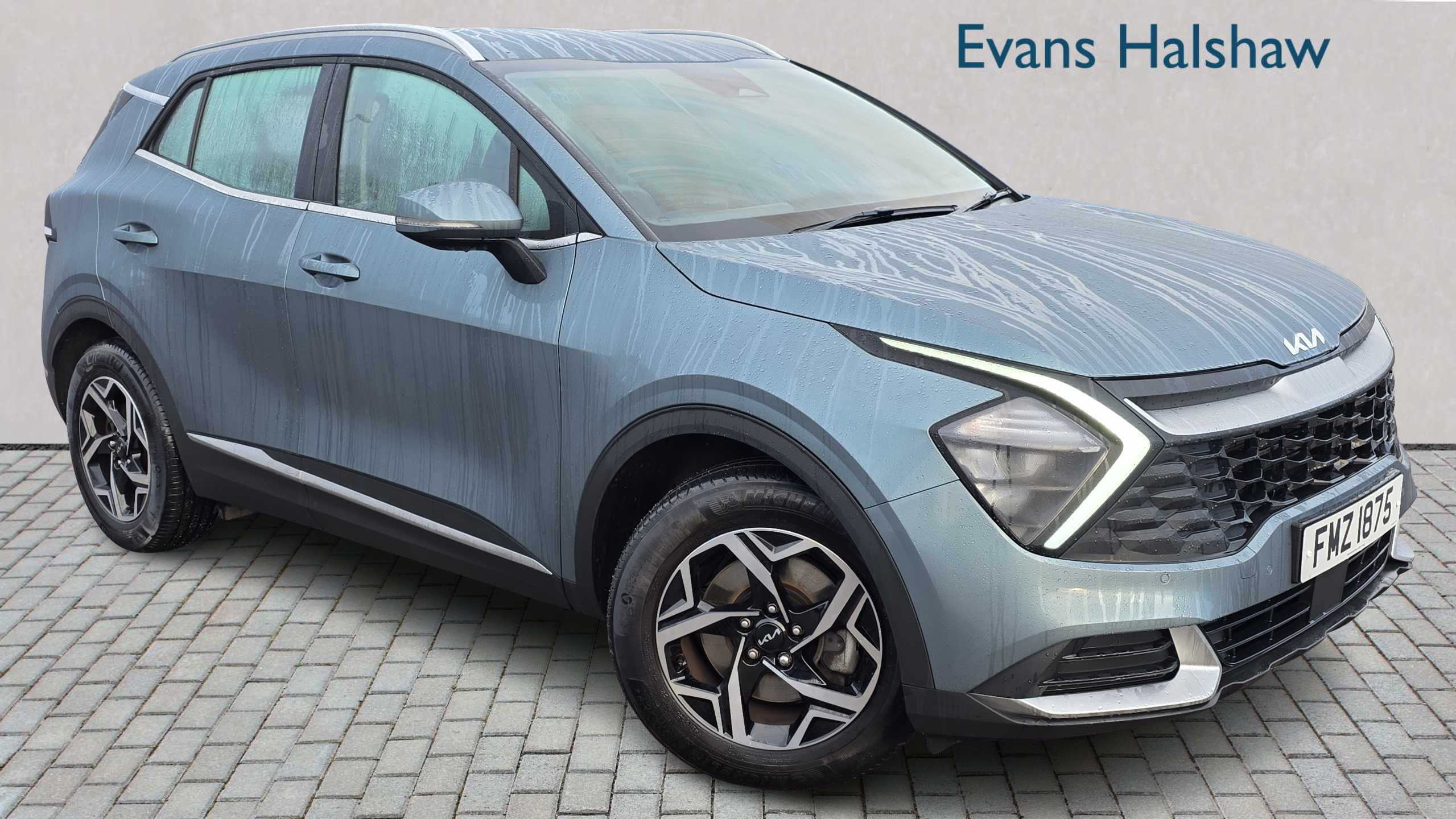 Main listing image - Kia Sportage