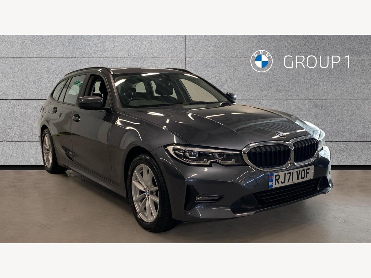 Main listing image - BMW 3 Series Touring