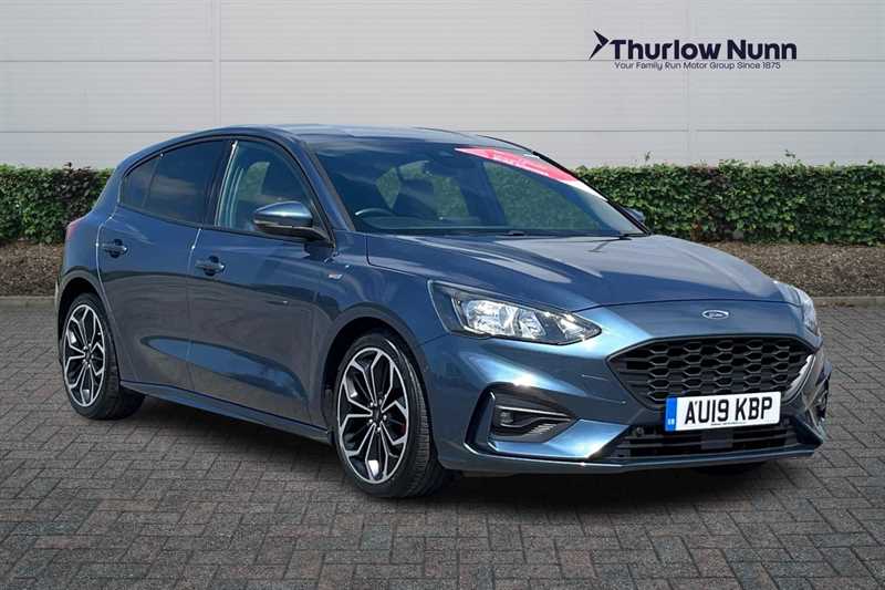 Main listing image - Ford Focus