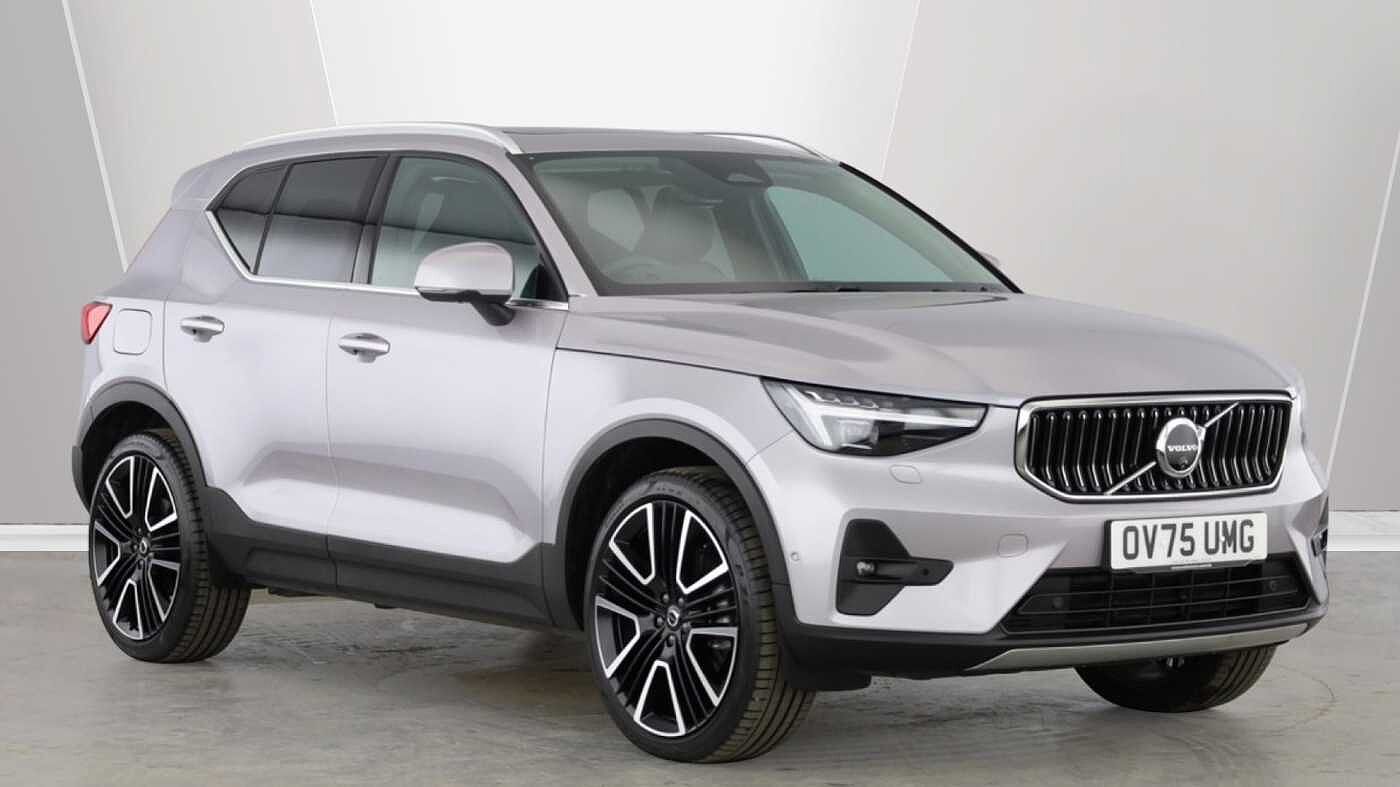 Main listing image - Volvo XC40