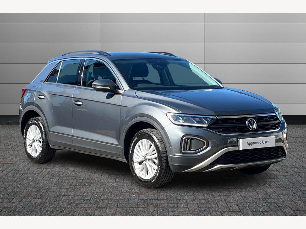 Main listing image - Volkswagen T-Roc