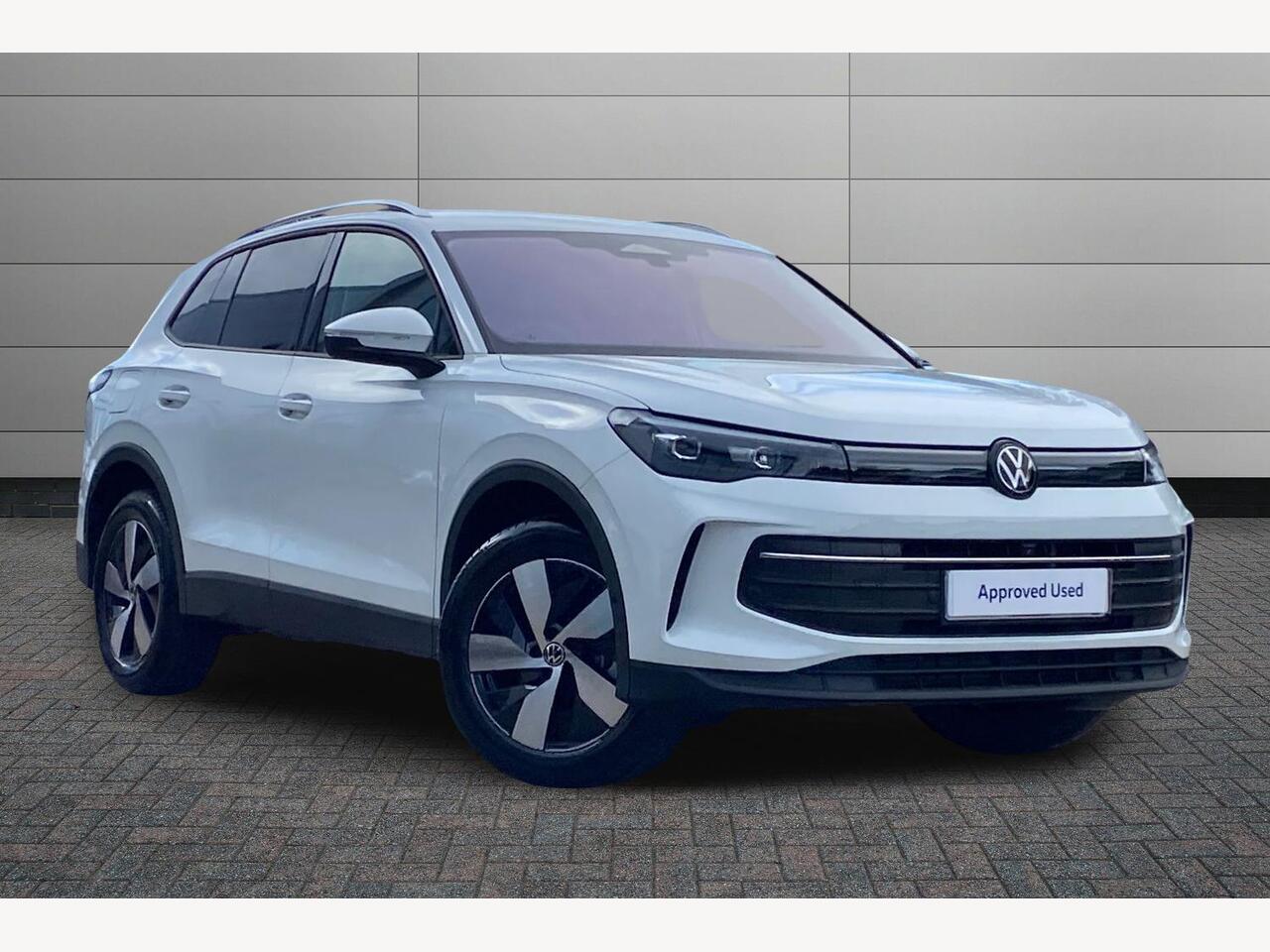 Main listing image - Volkswagen Tiguan