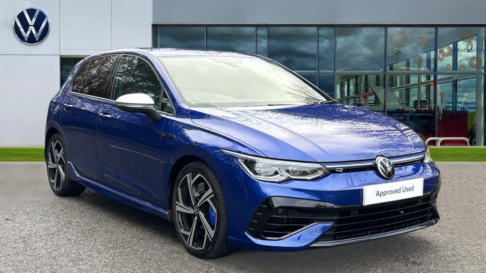 Main listing image - Volkswagen Golf R