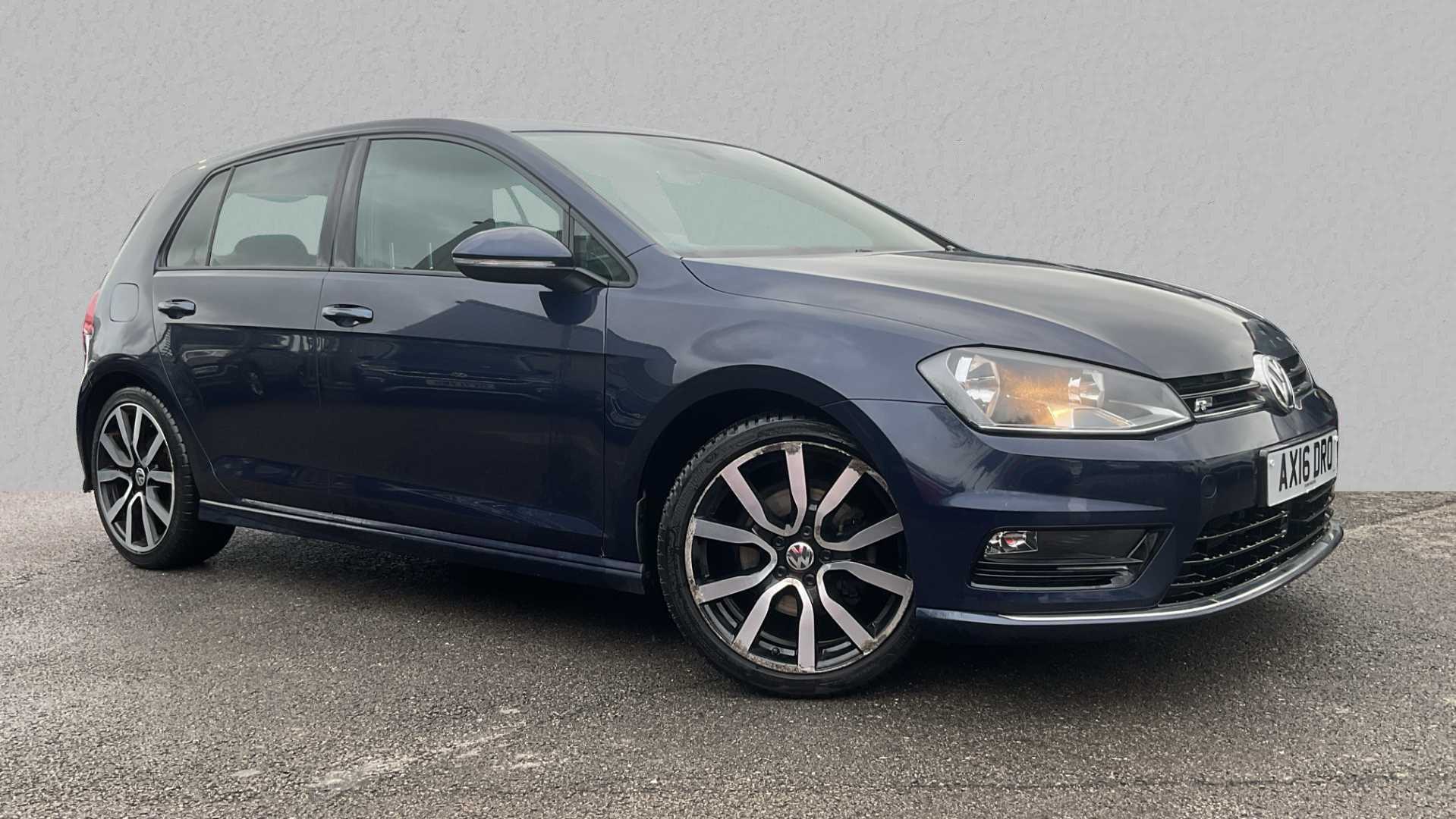 Main listing image - Volkswagen Golf