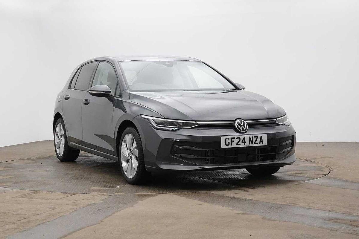 Main listing image - Volkswagen Golf