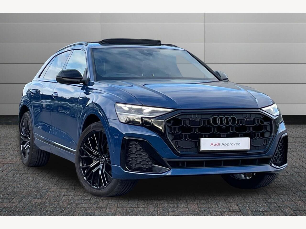 Main listing image - Audi Q8