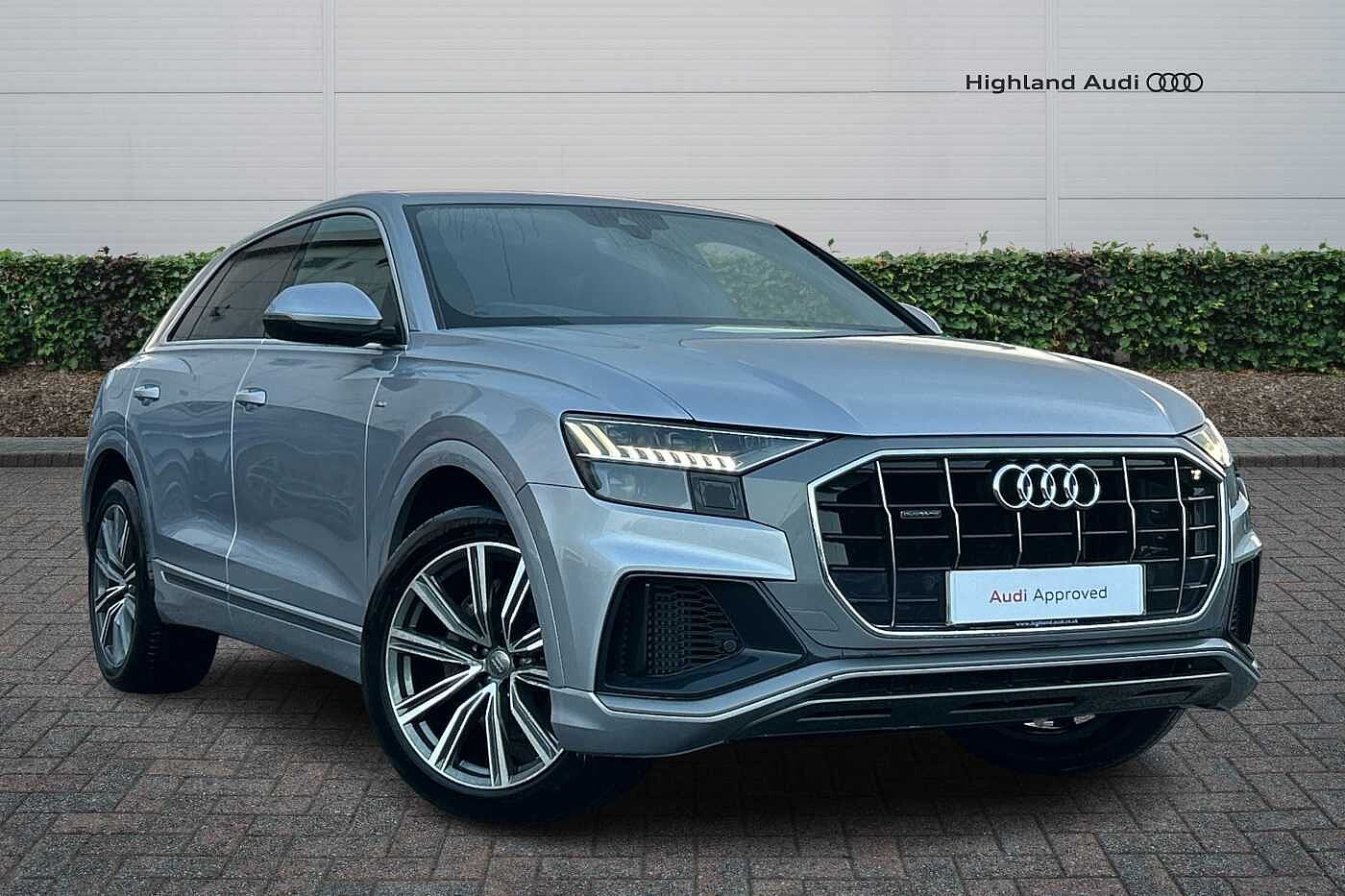 Main listing image - Audi Q8