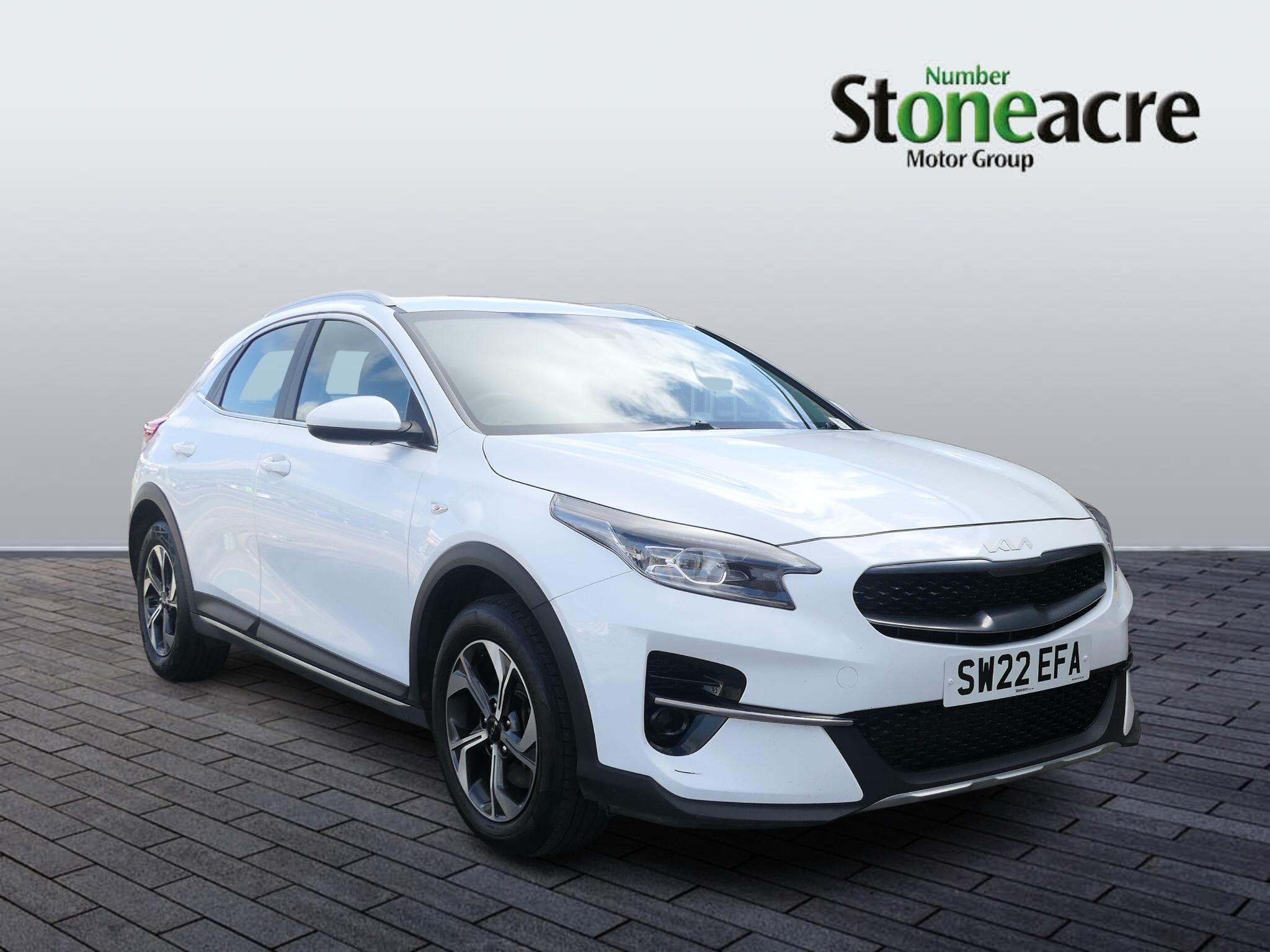 Main listing image - Kia XCeed