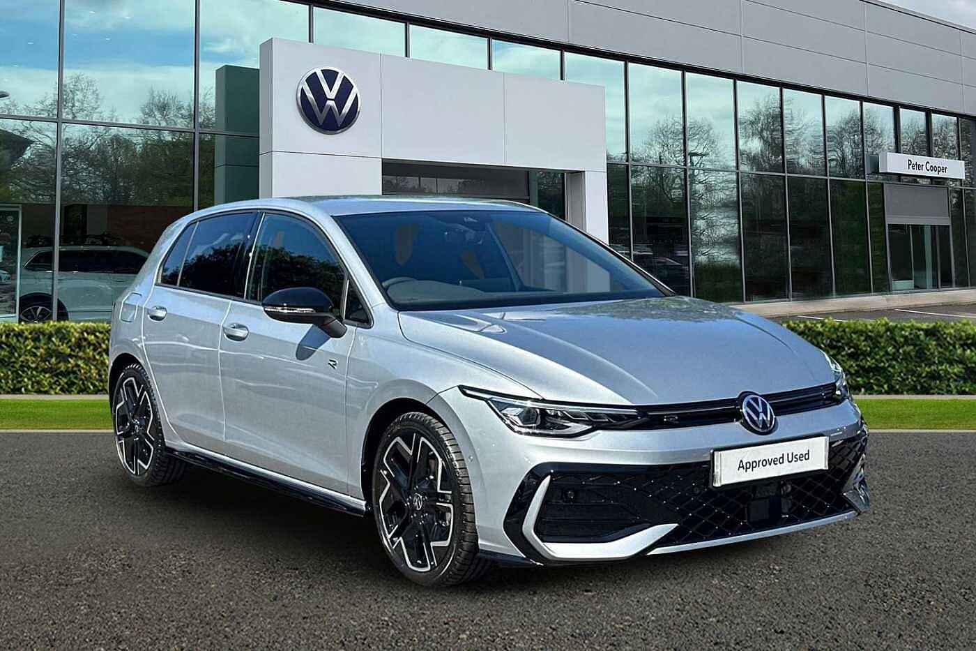 Main listing image - Volkswagen Golf