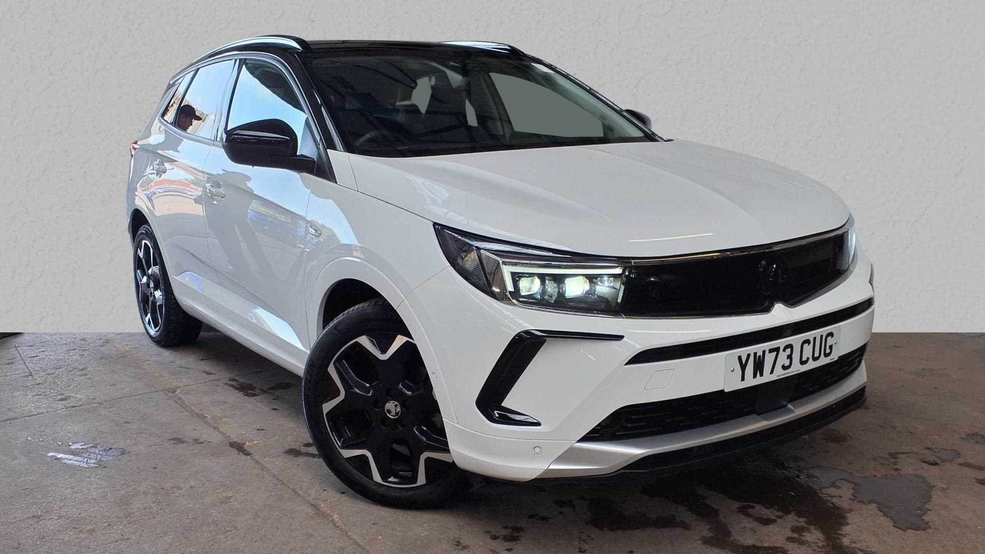 Main listing image - Vauxhall Grandland