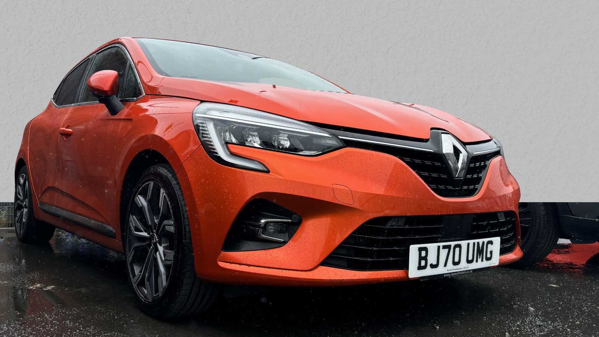 Main listing image - Renault Clio