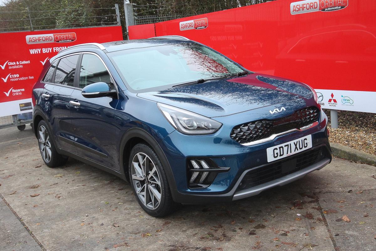 Main listing image - Kia Niro