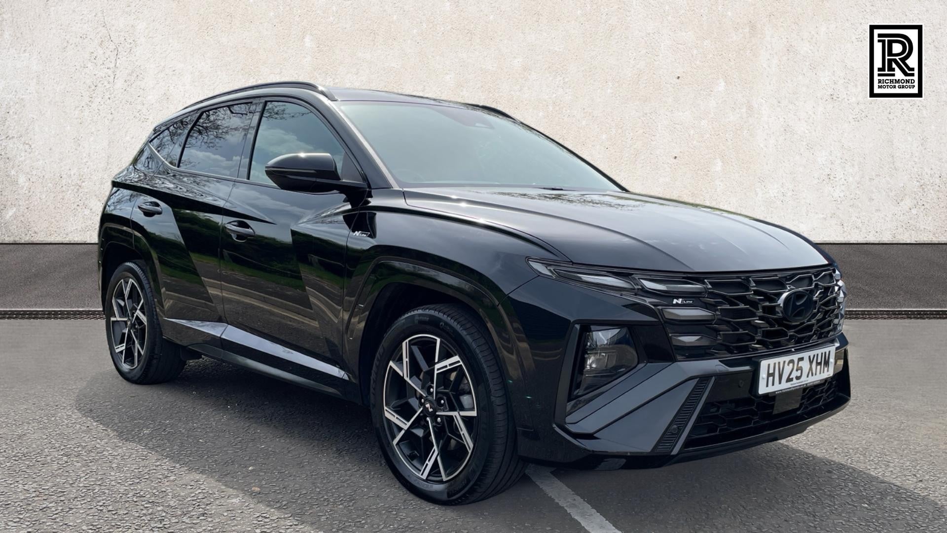 Main listing image - Hyundai Tucson