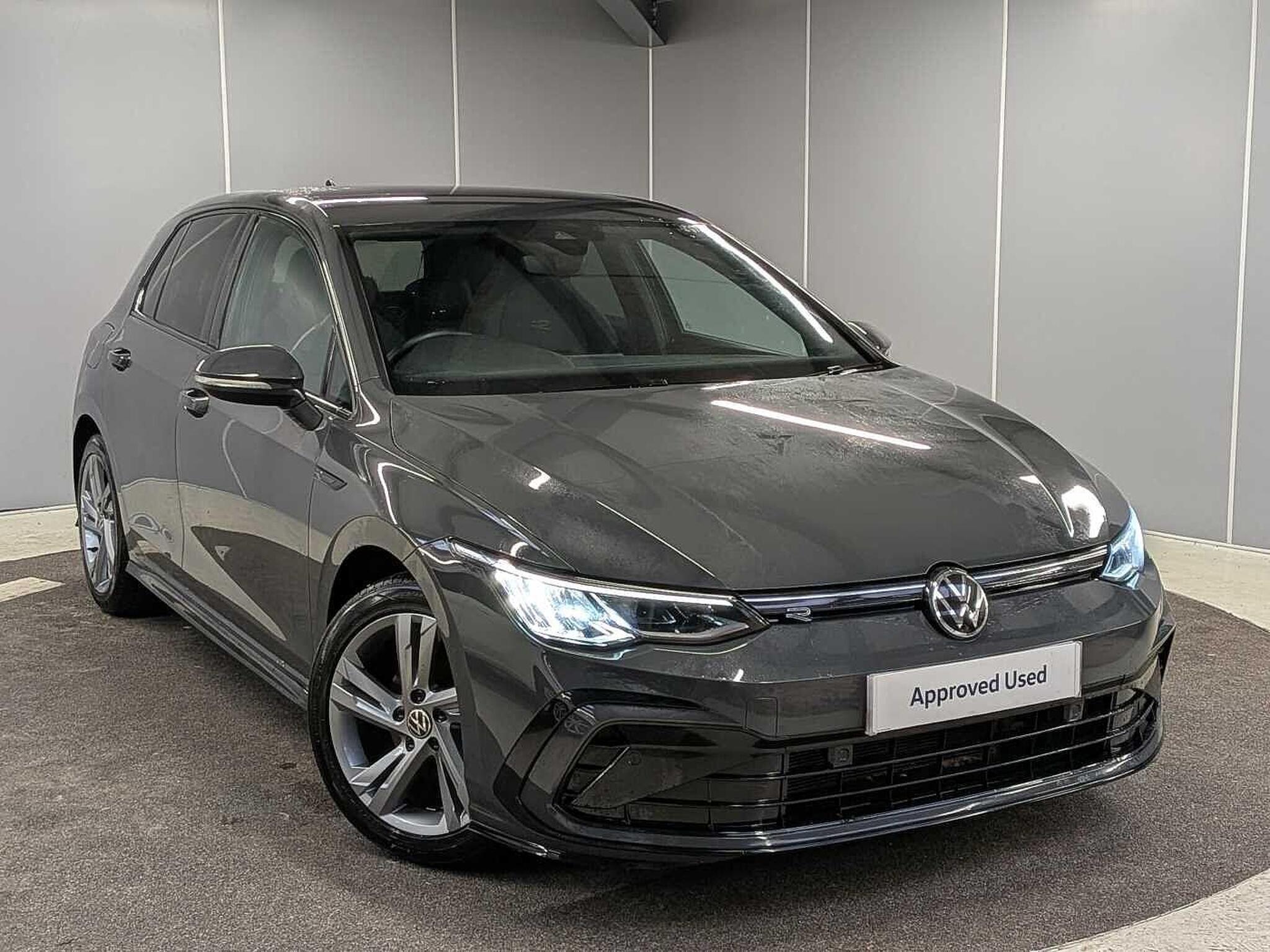 Main listing image - Volkswagen Golf