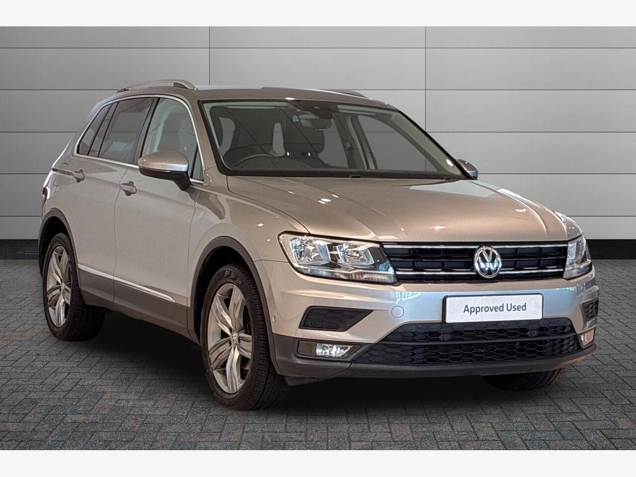 Main listing image - Volkswagen Tiguan