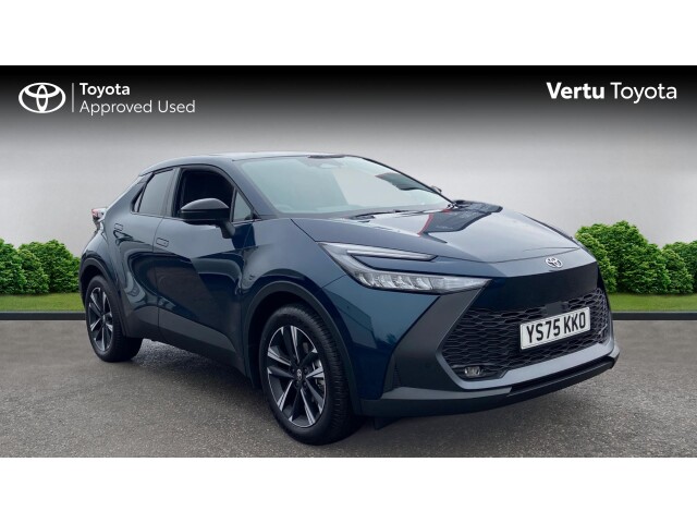 Main listing image - Toyota C-HR