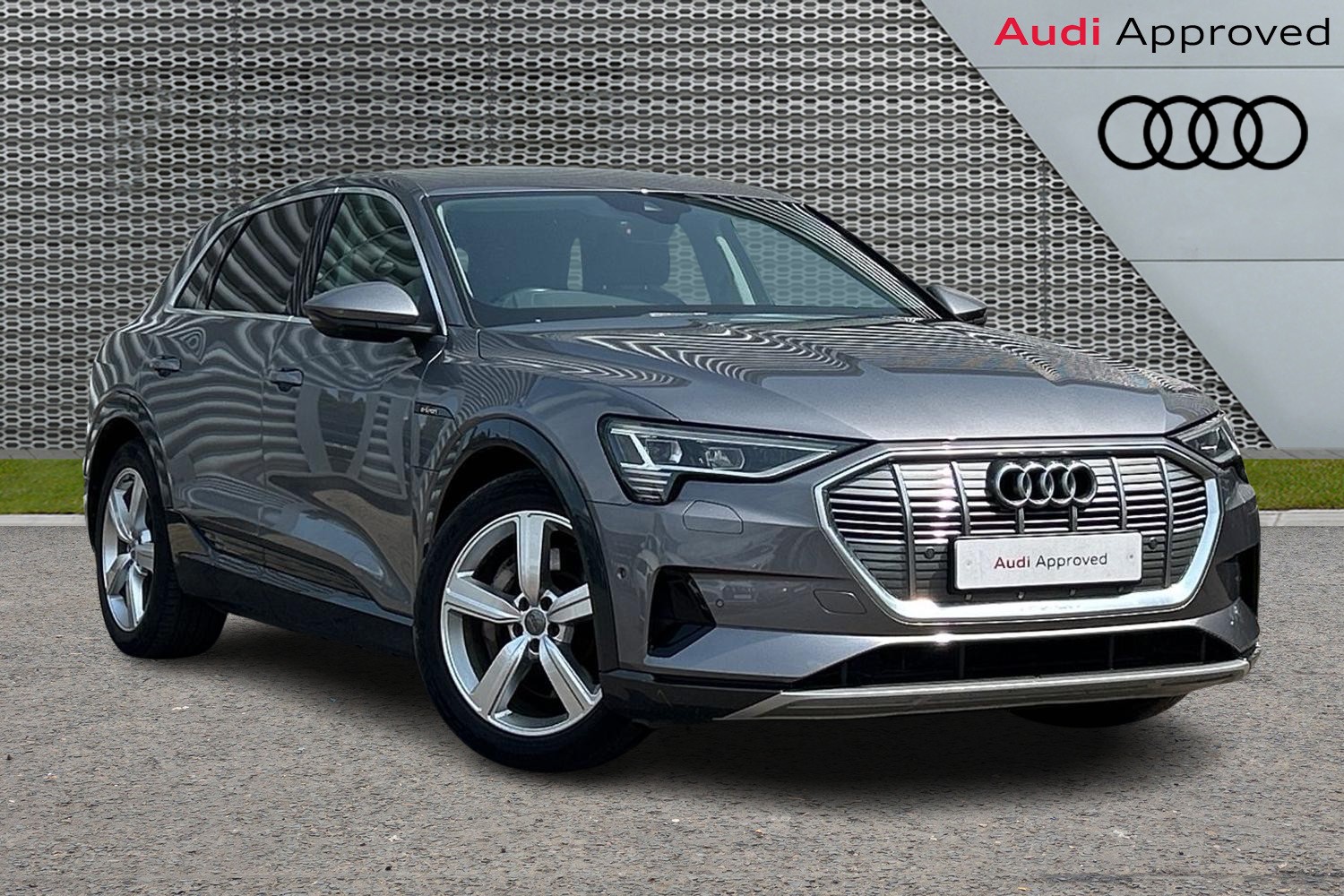 Main listing image - Audi e-tron
