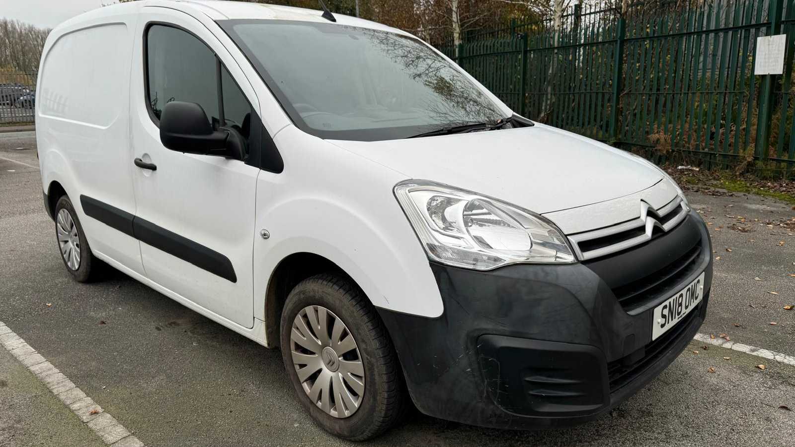 Main listing image - Citroen Berlingo Van