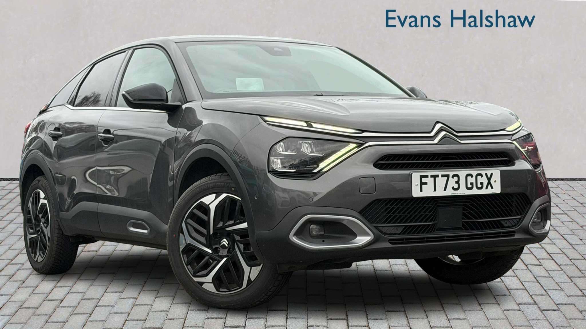 Main listing image - Citroen C4
