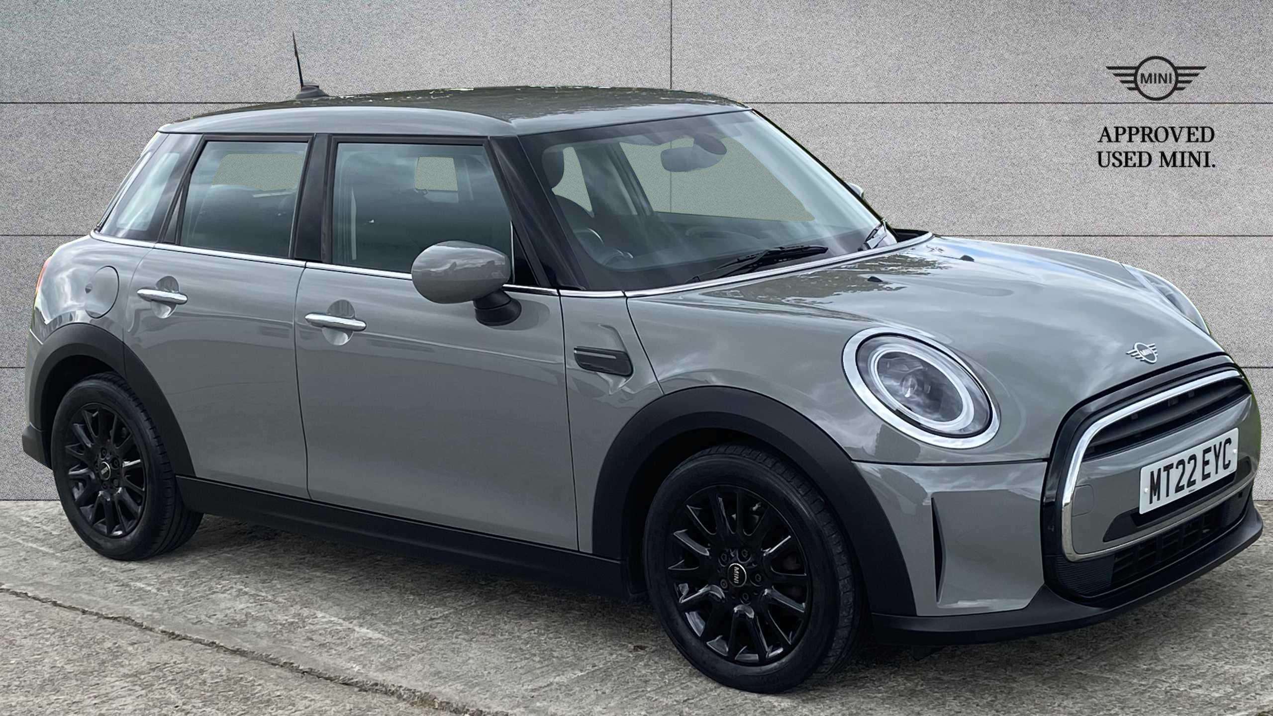 Main listing image - MINI Hatchback 5dr