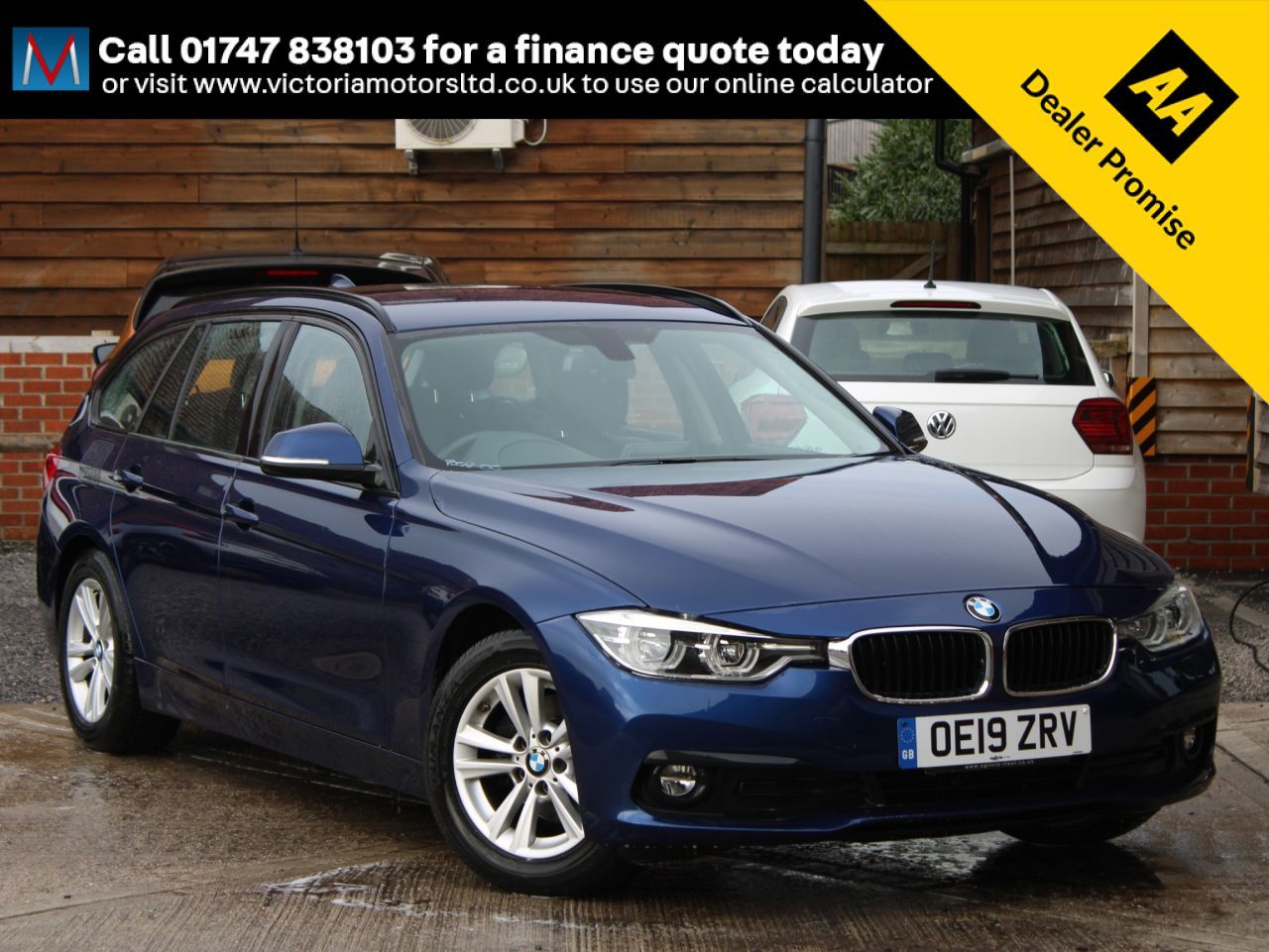 Main listing image - BMW 3 Series Touring