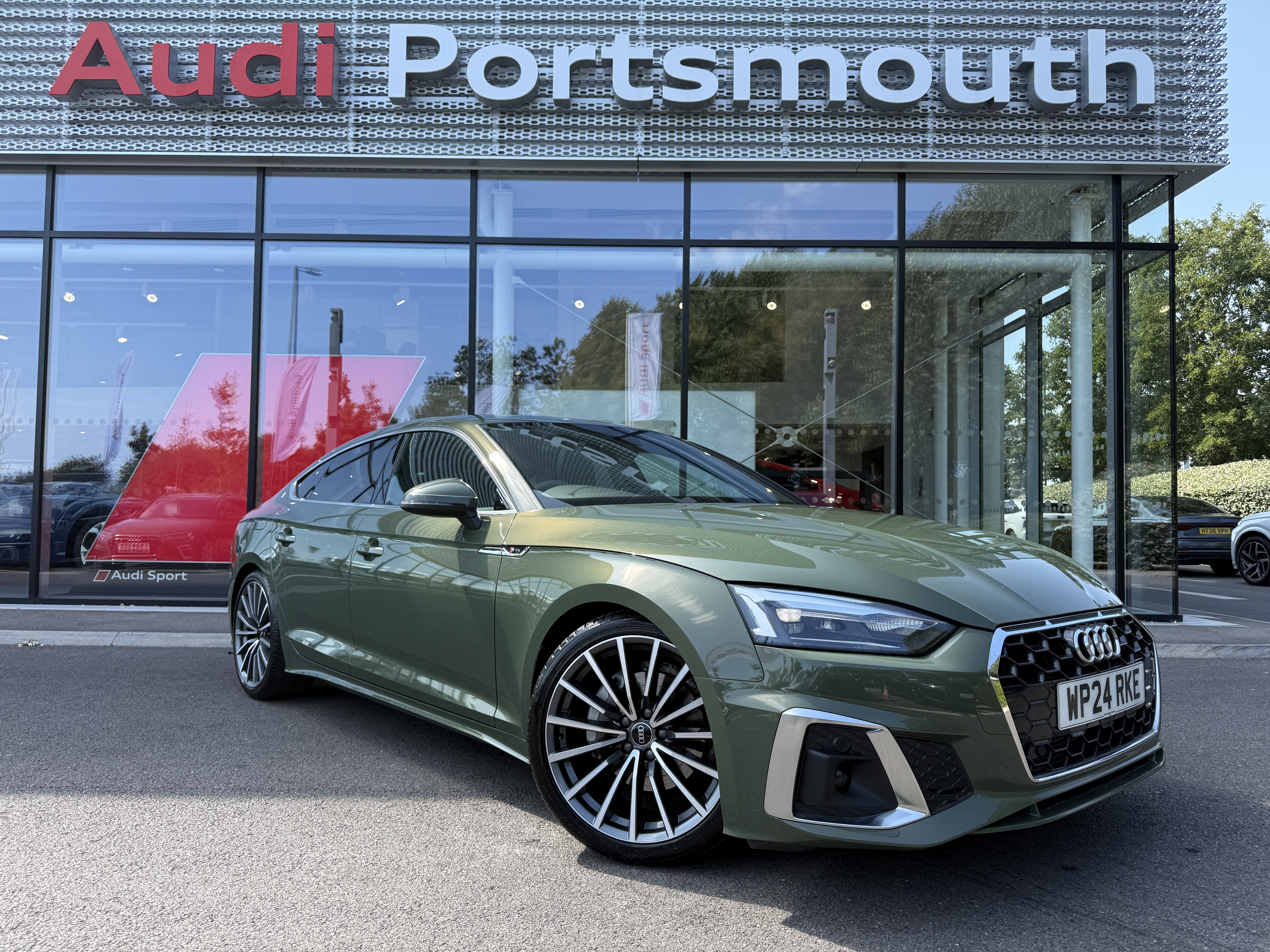 Main listing image - Audi A5