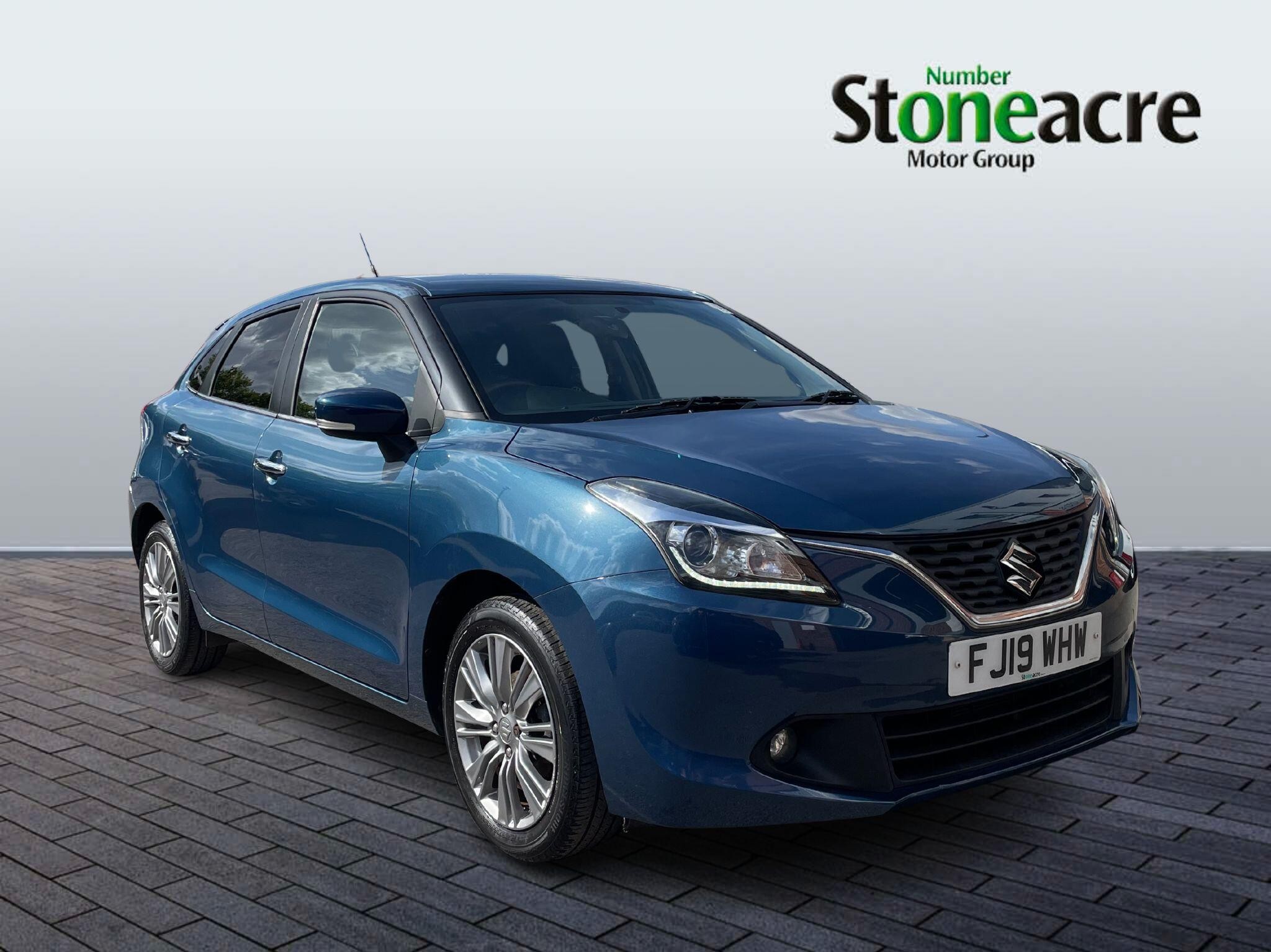 Main listing image - Suzuki Baleno