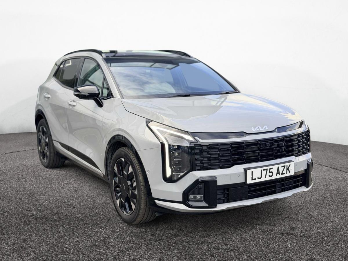 Main listing image - Kia Sportage