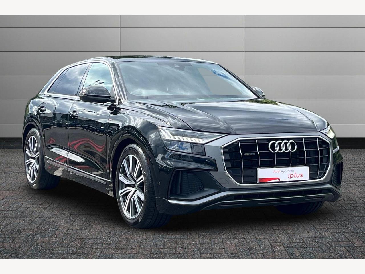 Main listing image - Audi Q8