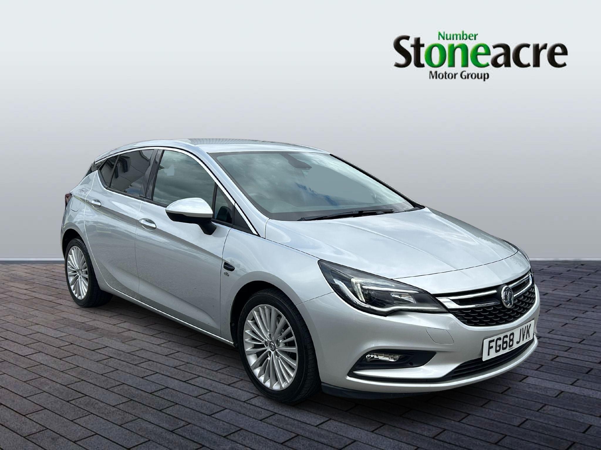 Main listing image - Vauxhall Astra