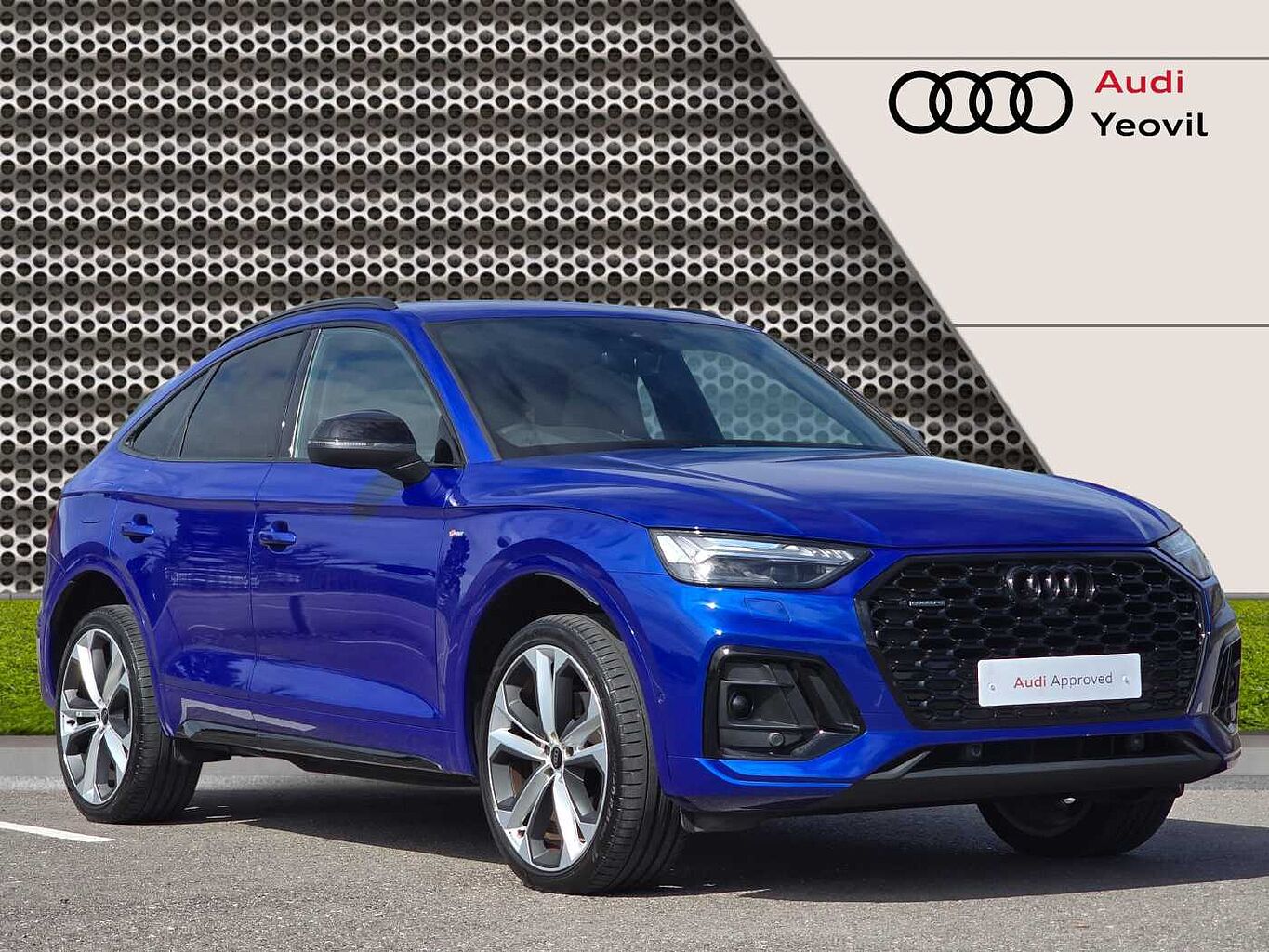 Main listing image - Audi Q5 Sportback