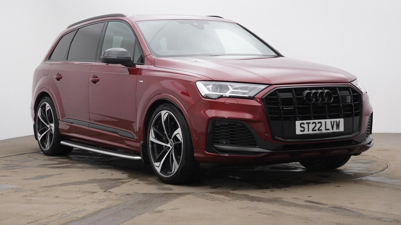 Main listing image - Audi Q7
