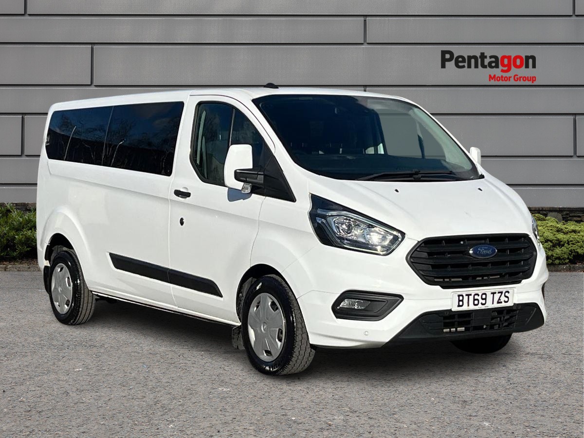 Main listing image - Ford Transit Custom