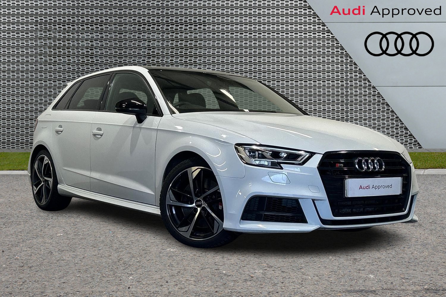 Main listing image - Audi S3