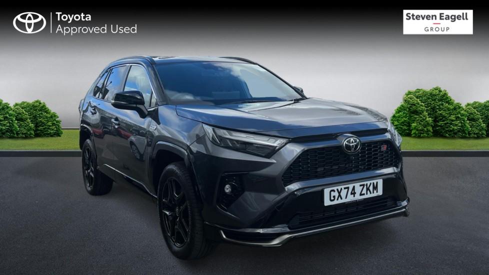 Main listing image - Toyota RAV4