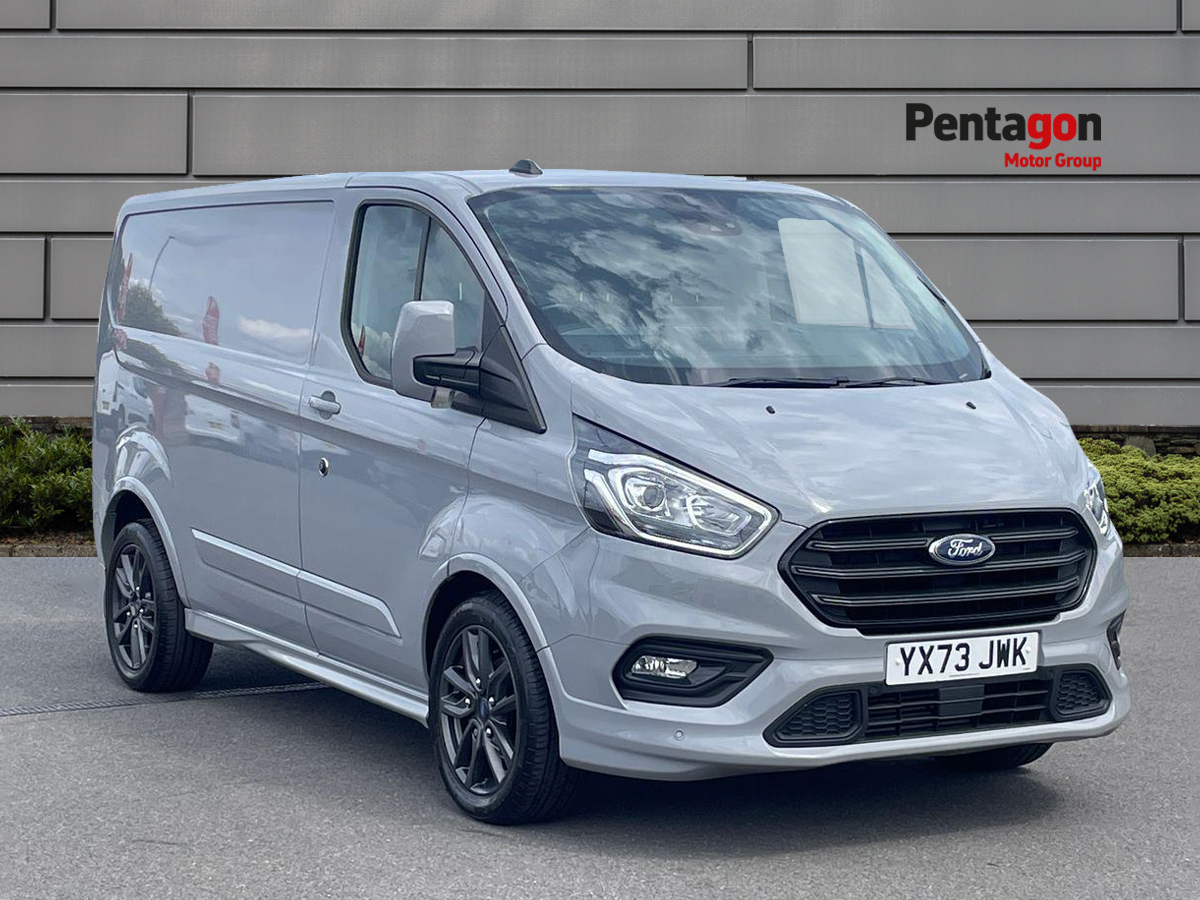 Main listing image - Ford Transit Custom