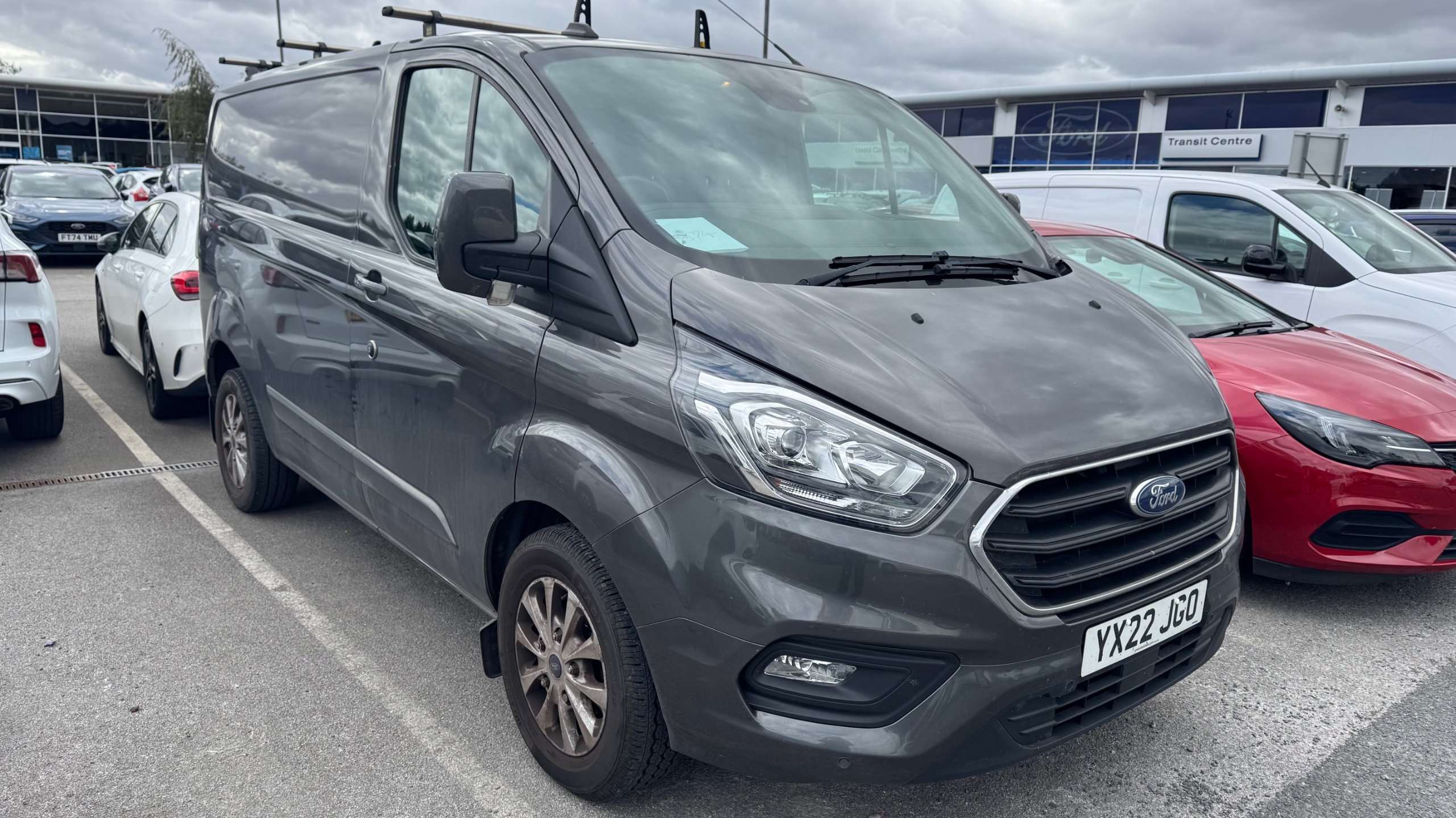Main listing image - Ford Transit Custom
