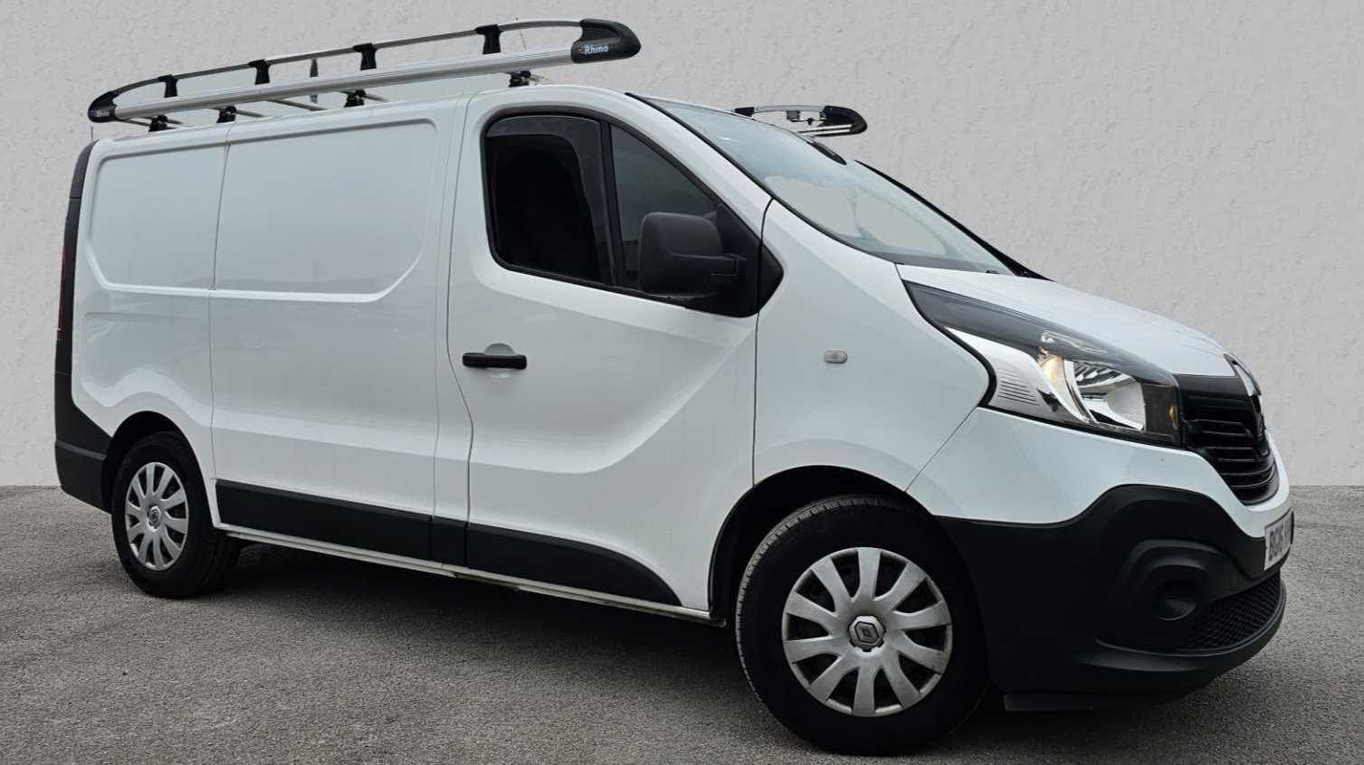 Main listing image - Renault Trafic