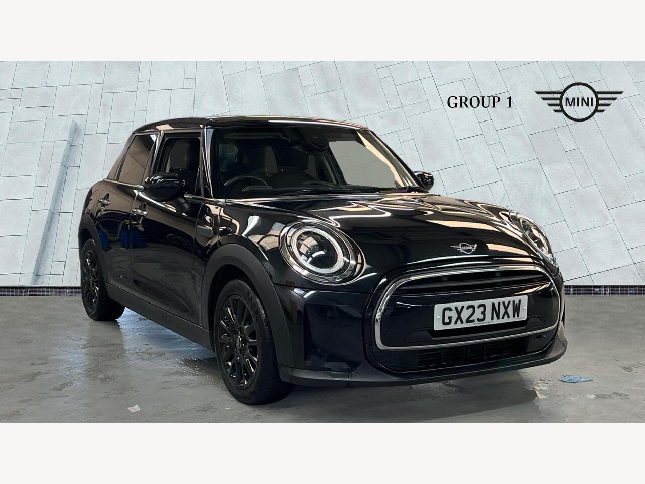 Main listing image - MINI Hatchback 5dr
