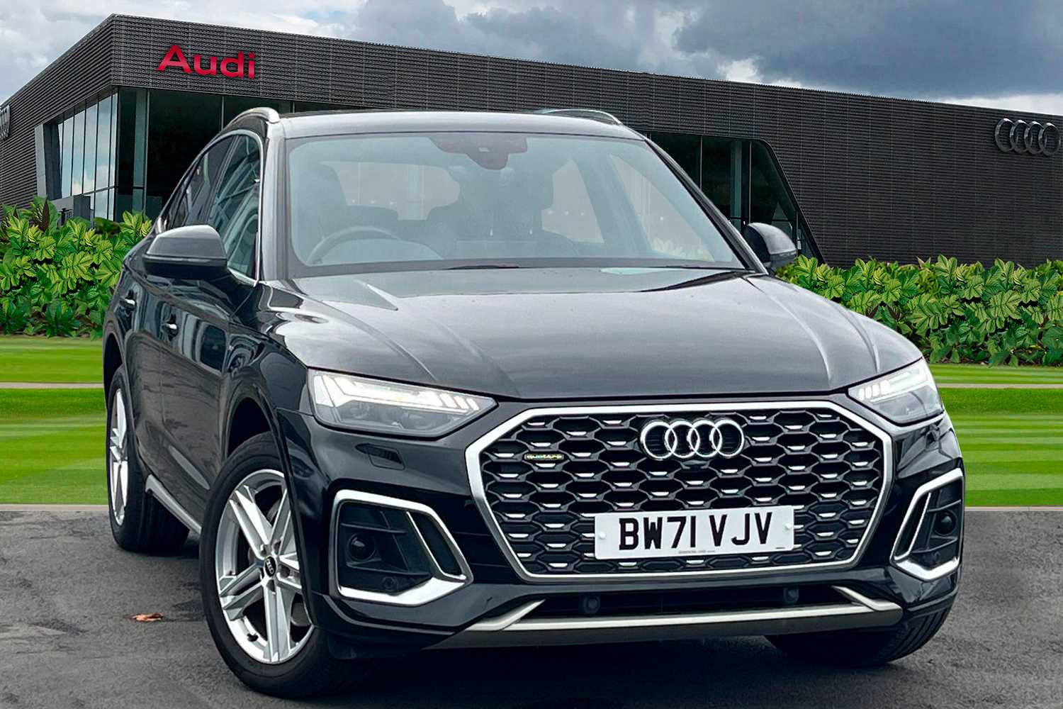 Main listing image - Audi Q5 Sportback