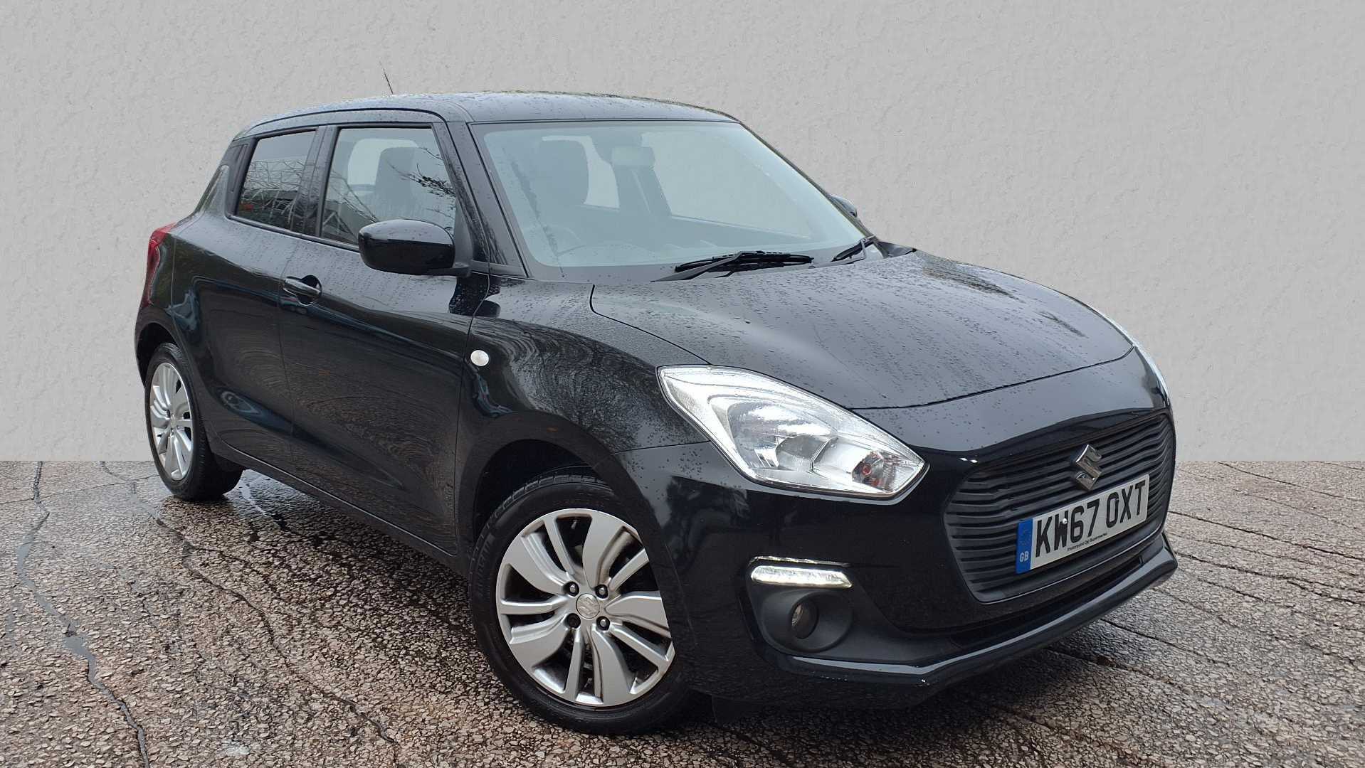 Main listing image - Suzuki Swift