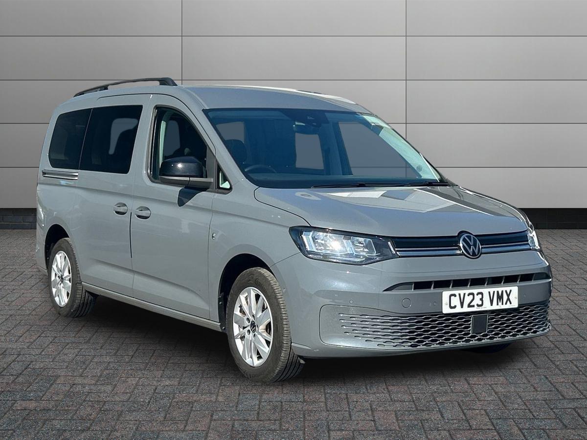 Main listing image - Volkswagen Caddy Maxi