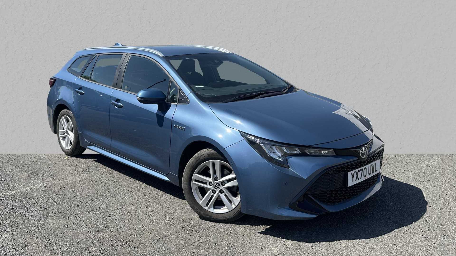 Main listing image - Toyota Corolla Touring Sport