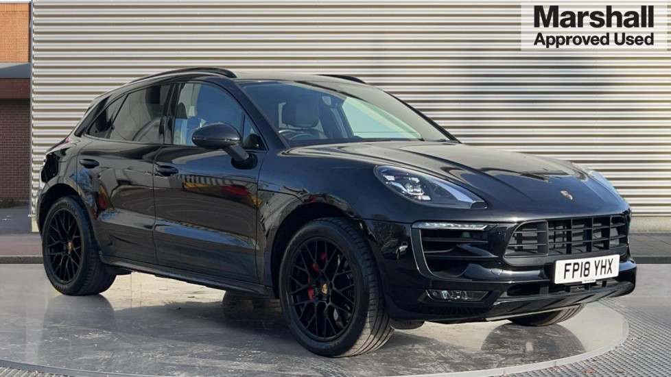 Main listing image - Porsche Macan