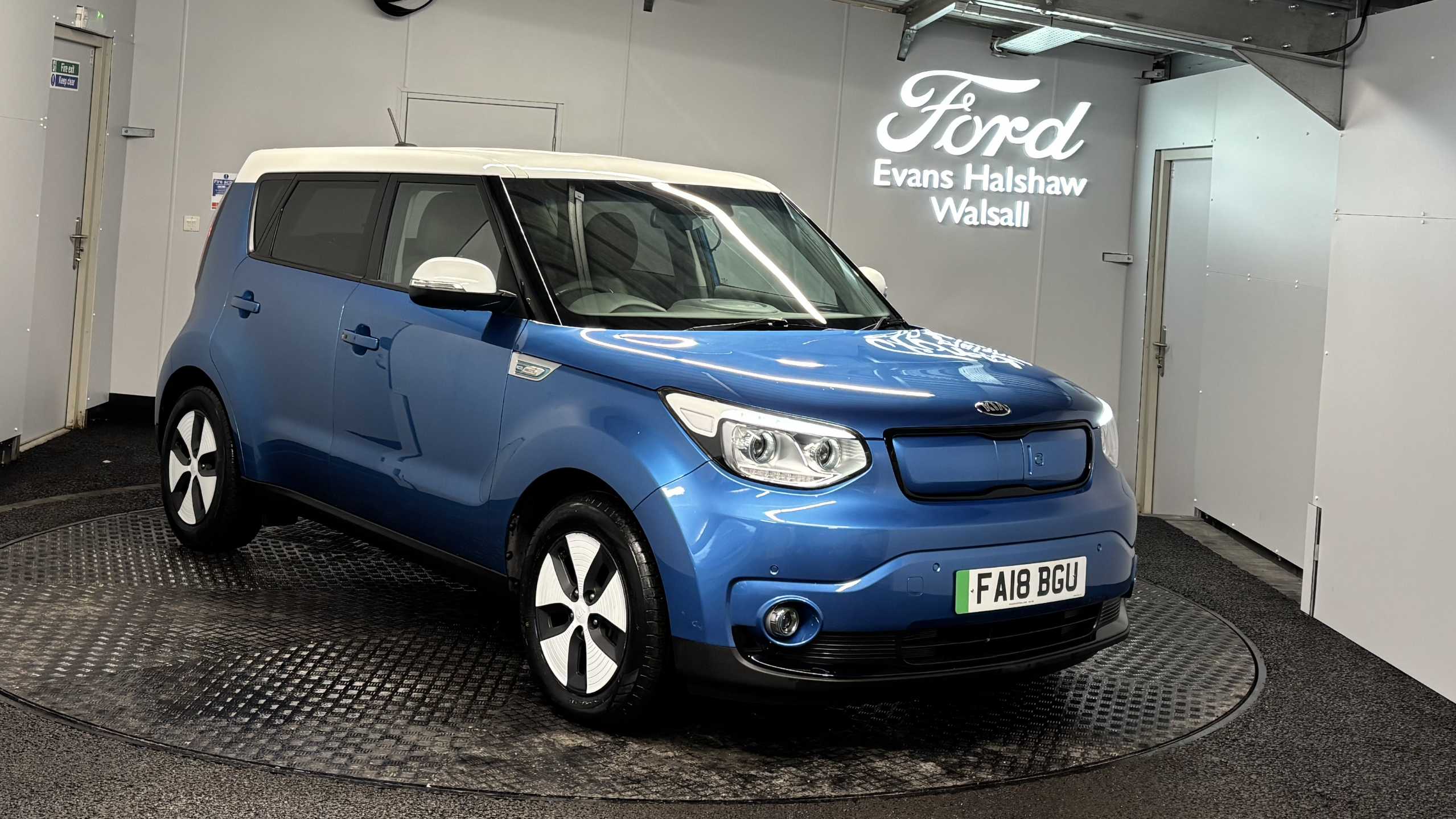 Main listing image - Kia Soul