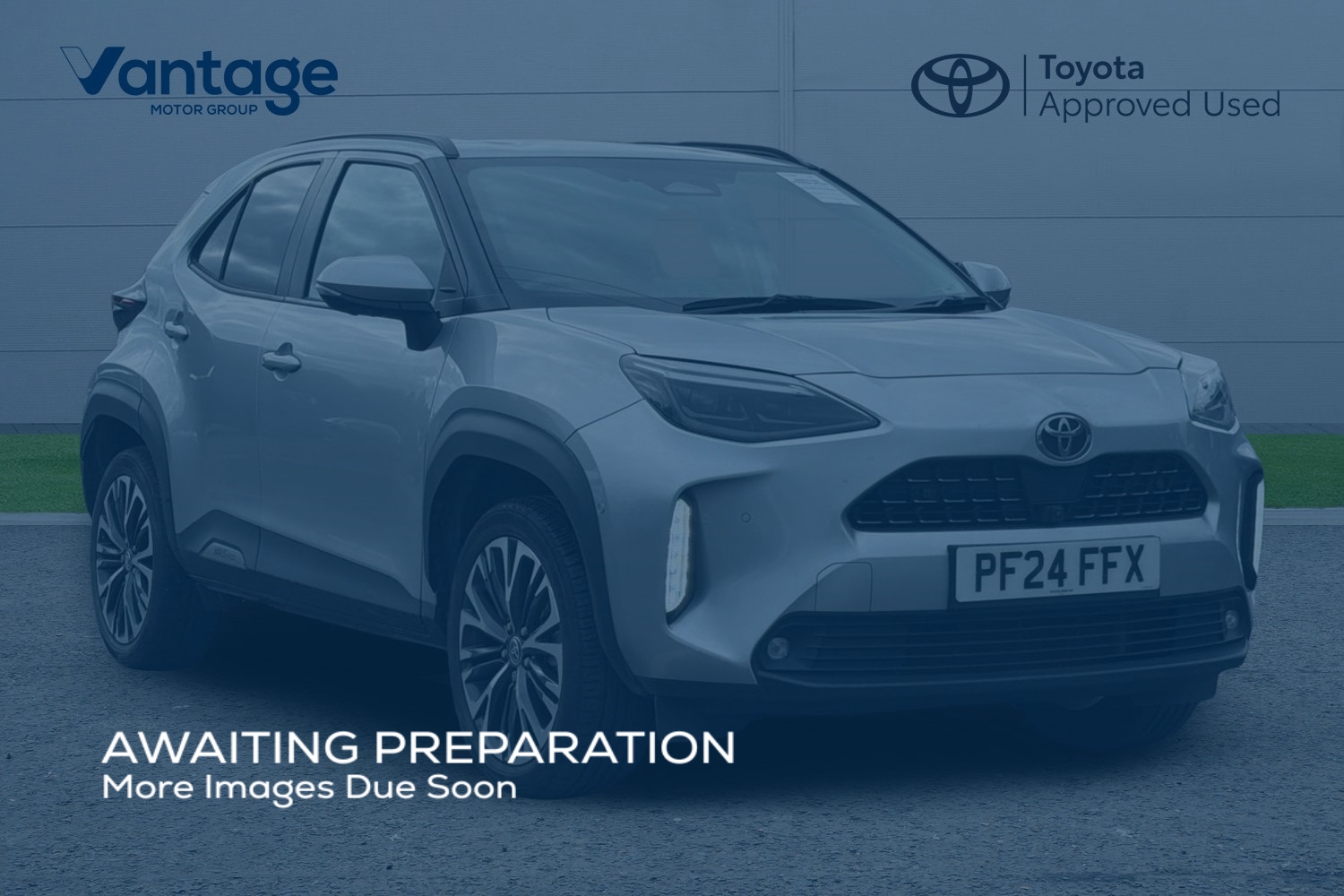 Main listing image - Toyota Yaris Cross
