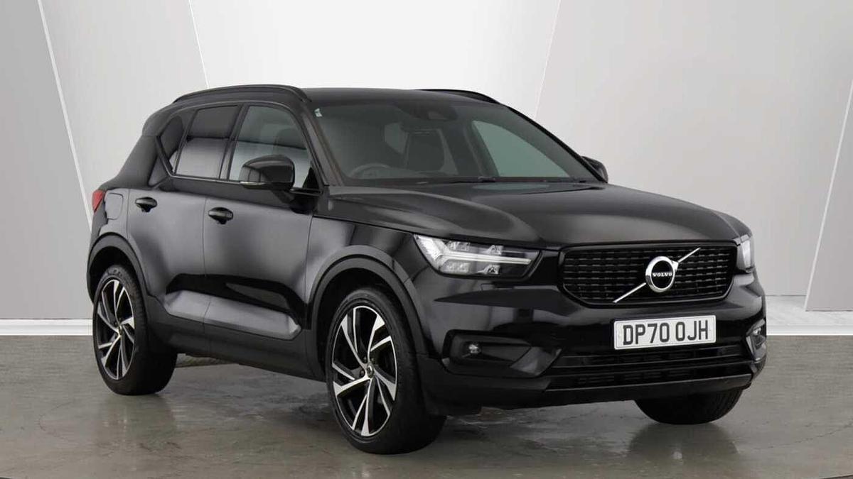 Main listing image - Volvo XC40