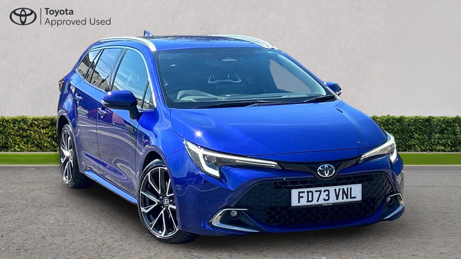 Main listing image - Toyota Corolla Touring Sport