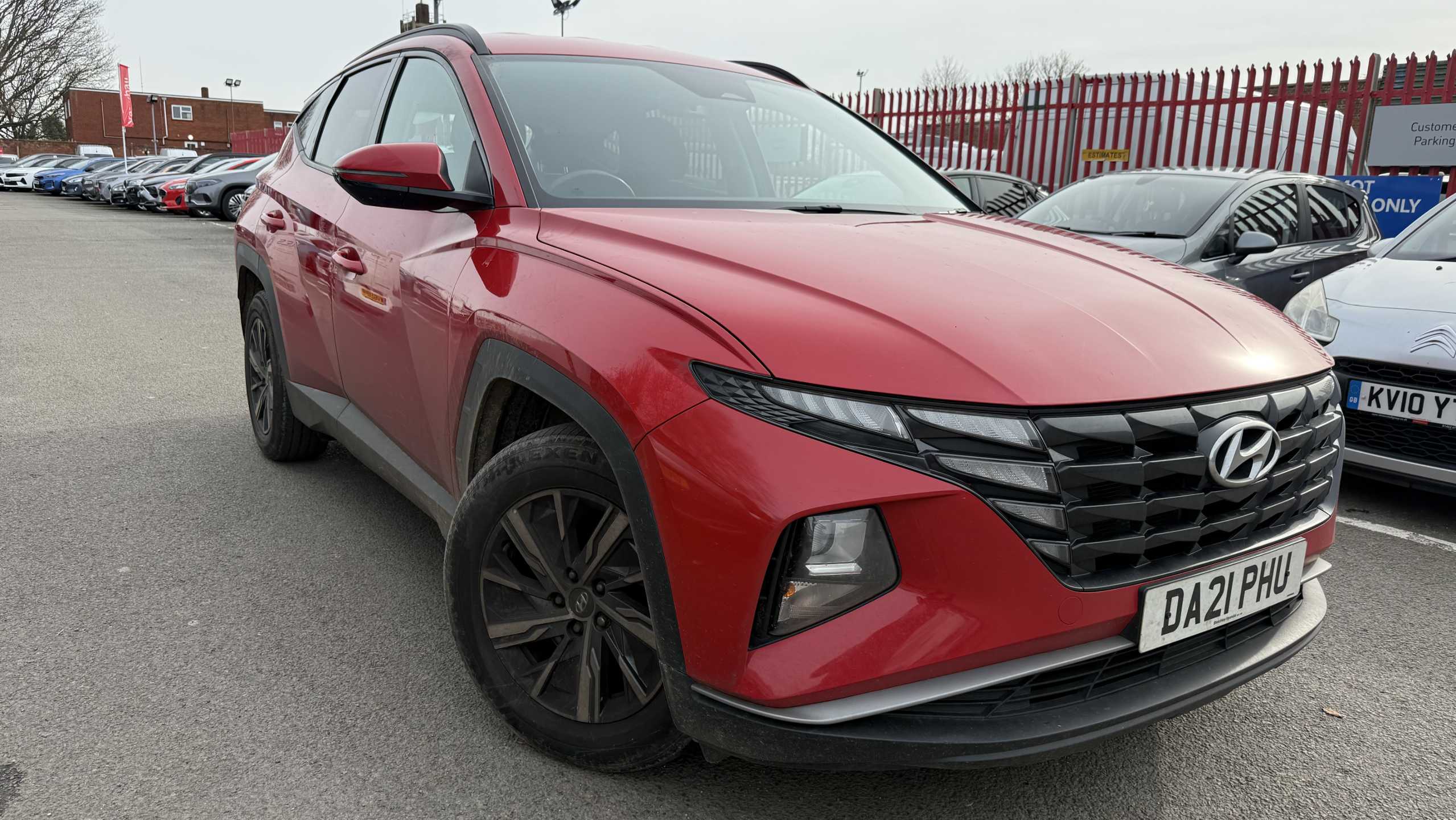 Main listing image - Hyundai Tucson