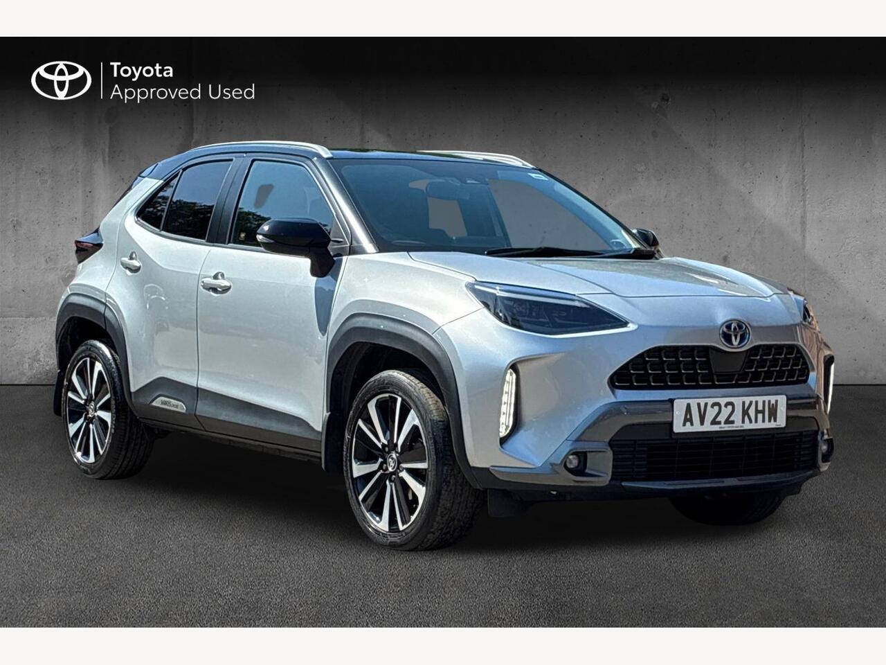 Main listing image - Toyota Yaris Cross